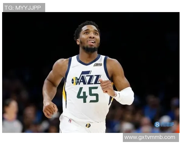 战术革新！新教练如何激活米切尔？