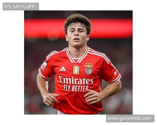 足球转会市场最新爆料及交易内幕